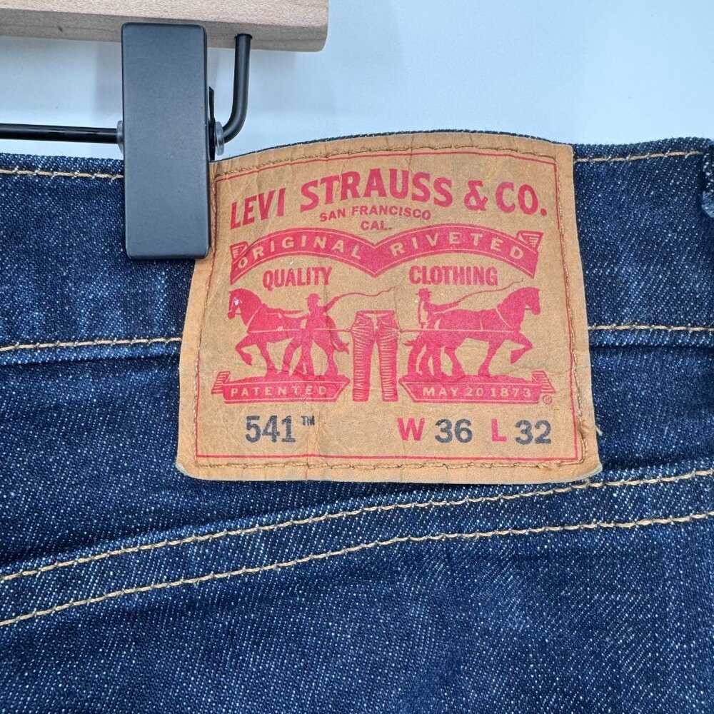 Levi’s 541 Men’s Athletic Taper Dark Wash Jeans 36x32 - Picture 8 of 15